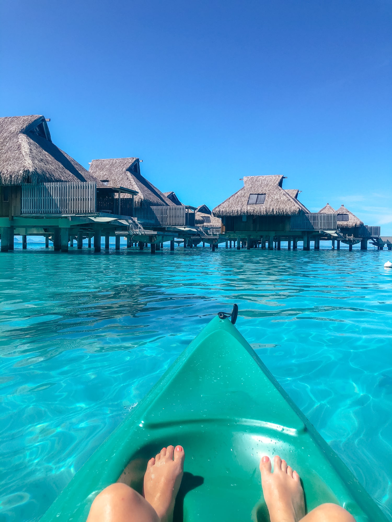 Kayaking in Bora Bora on a budget