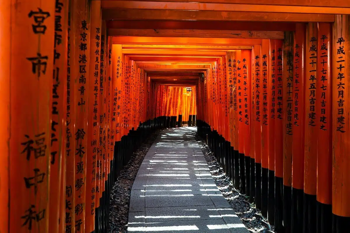 red tori gates Kyoto Japan